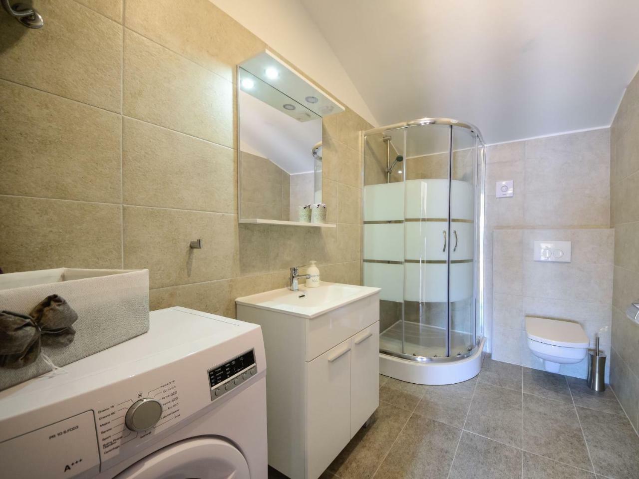 Apartment Val 2-1 By Interhome Sveti Juraj Ngoại thất bức ảnh